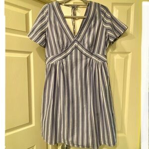Banana Republic Striped V-Neck Dress EUC